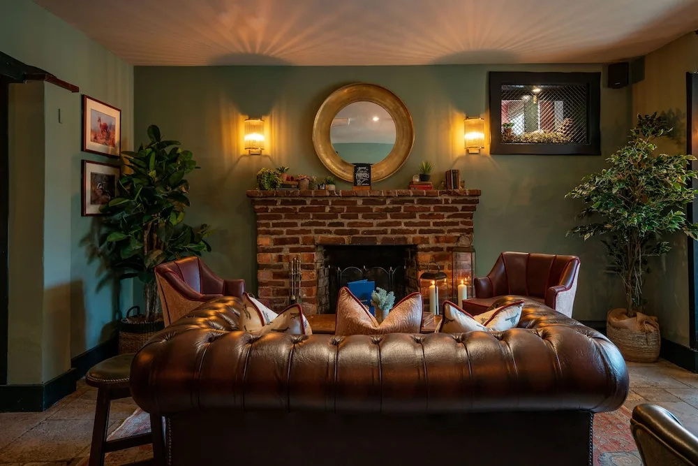 High Corner Inn