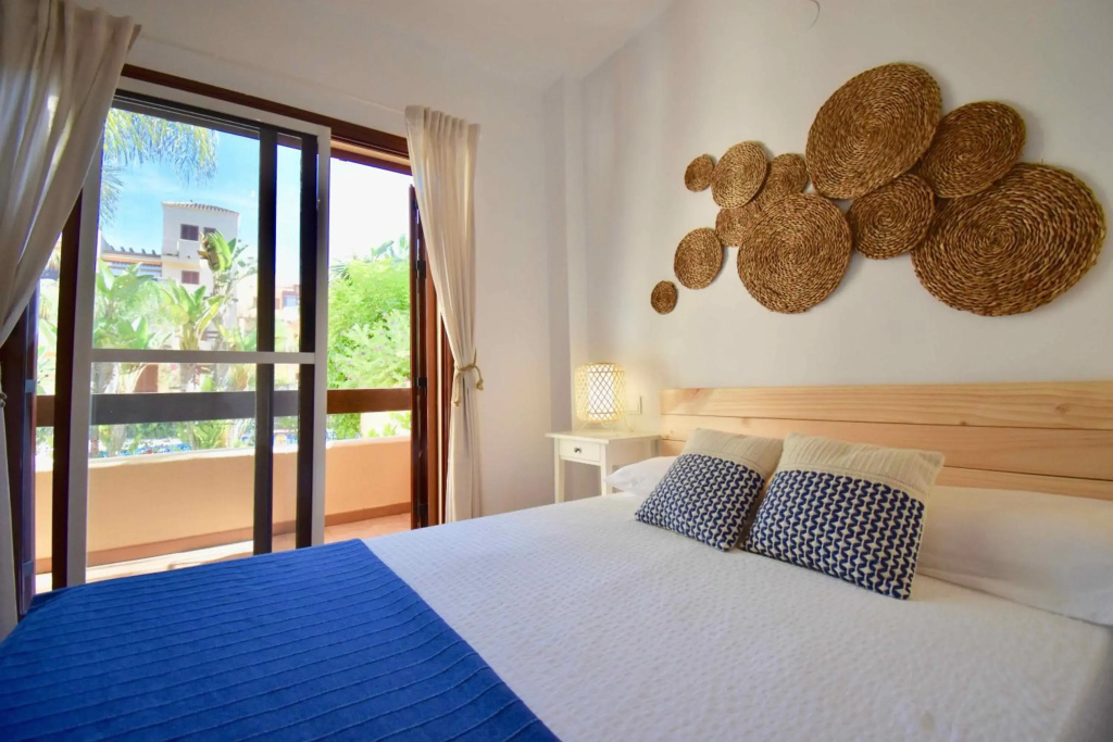Bahía Marinas - Tu casa con Jardín Privado!