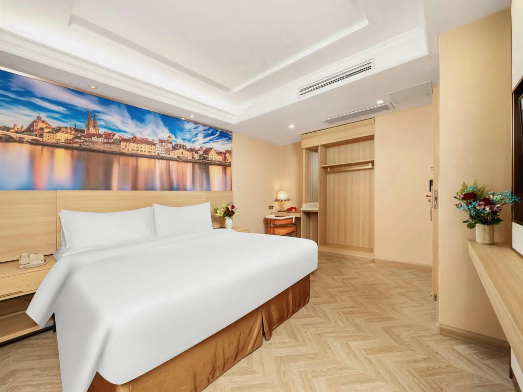 Vienna Hotel Shanghai Jing'an Gaoping Road