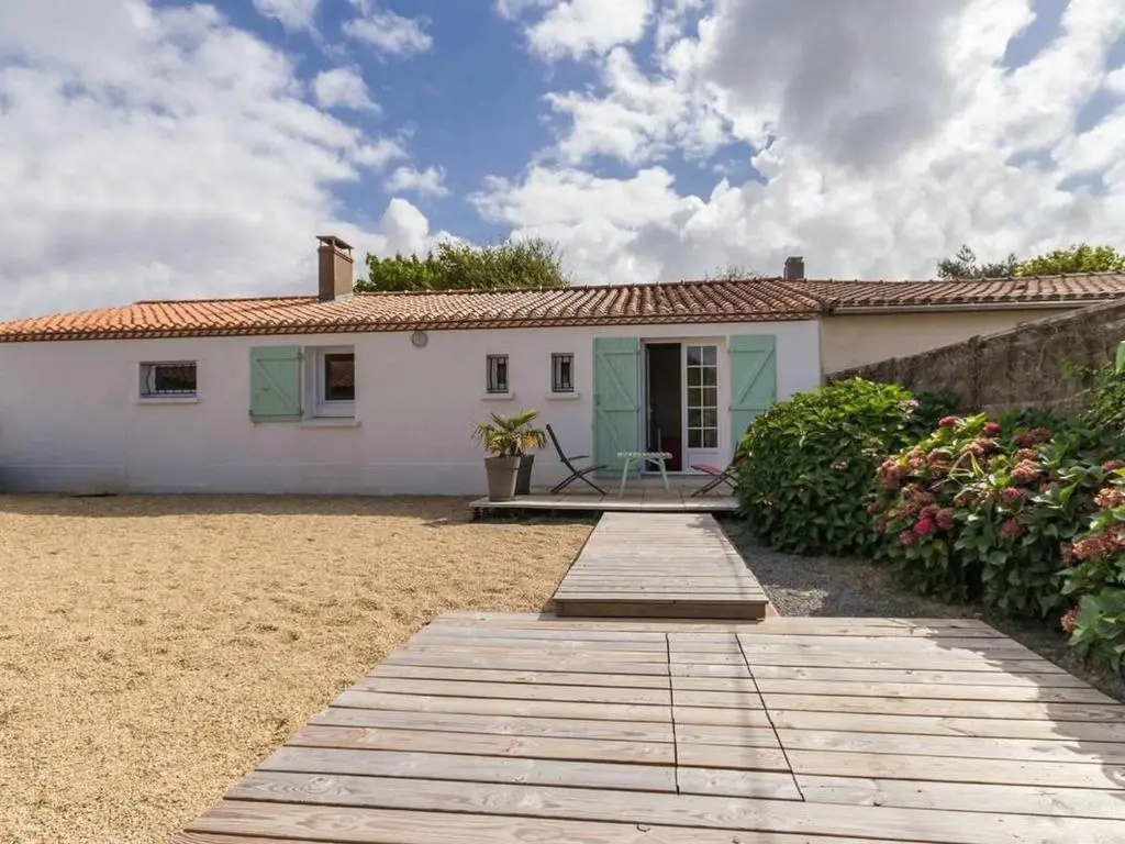 Ferme rénovée avec jardin clos, proche plages, Pornic et Nantes - vélos, terrain de pétanque, équipements bébé - FR-1-306-825