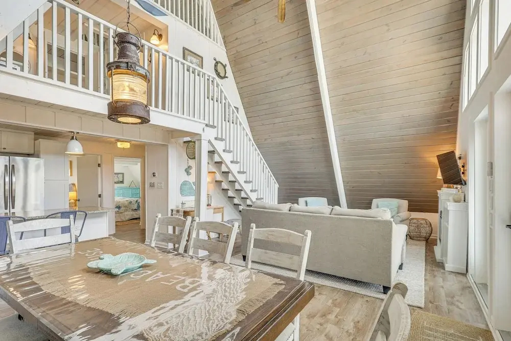 Unique A-frame Beach House: 'the Beacon at Oib'