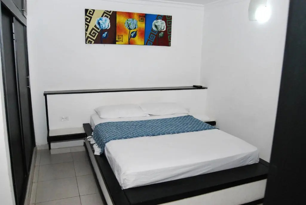 Las Piloneras Apartahotel