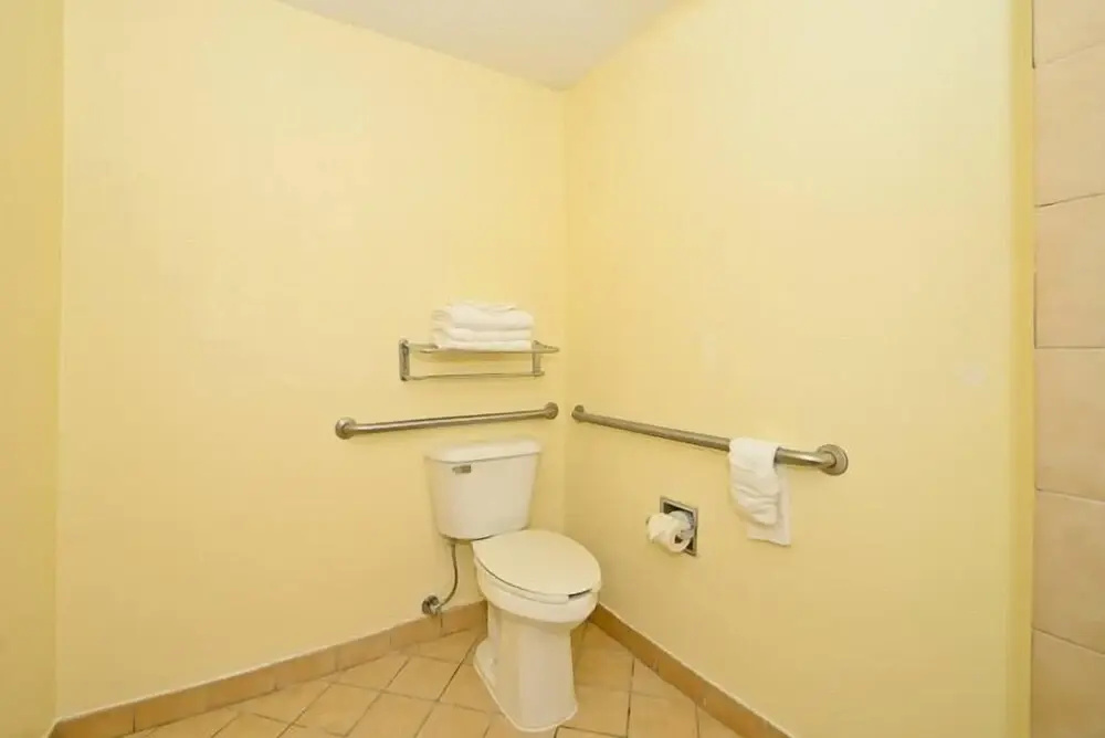 Manchester Heritage Inn And Suites