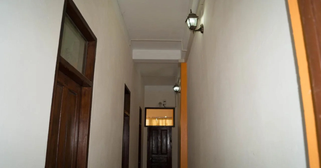 Orange Backpacker Hostel