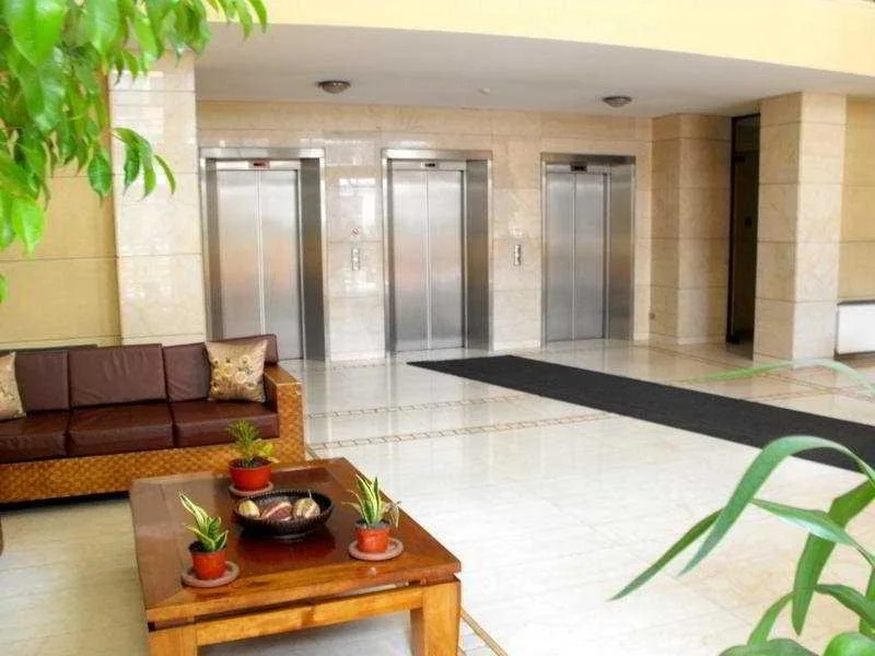 Seven Apart Hotel