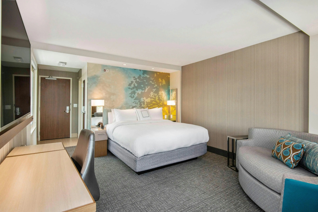 Courtyard by Marriott Raleigh Cary/Parkside Town Commons