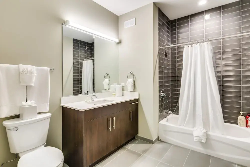 Sophisticated River West 2 Bedroom - Near the L by AllSet Turnover