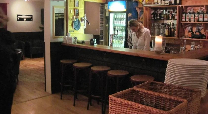 Skiers inn