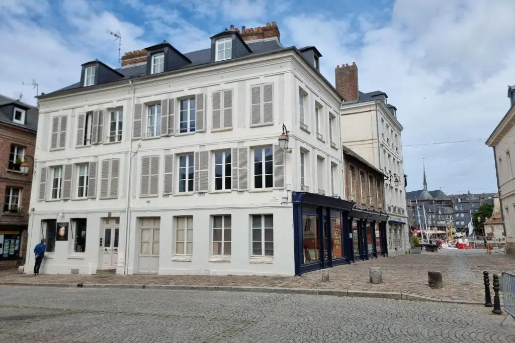 Hypolite 3 New- Nice flat for 4 - 80 meters from the Port of Honfleur