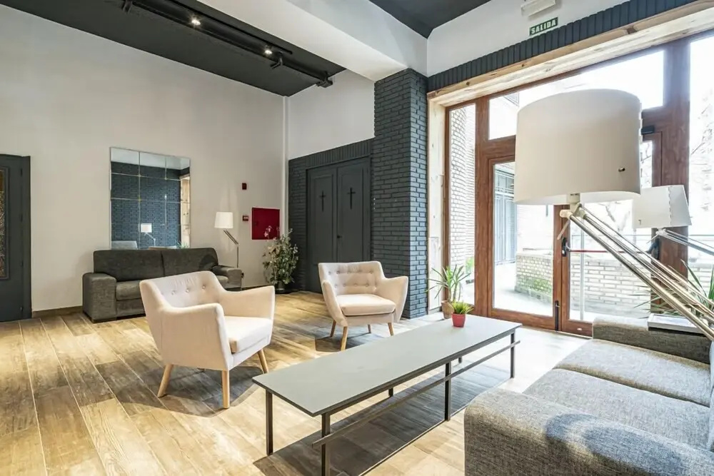 Hotel MET Pamplona