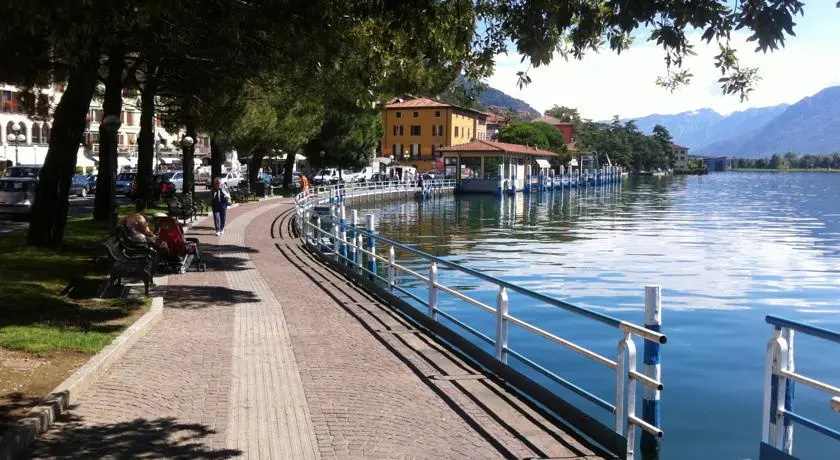 Boats & Breakfast Iseo Lake Lovere 2