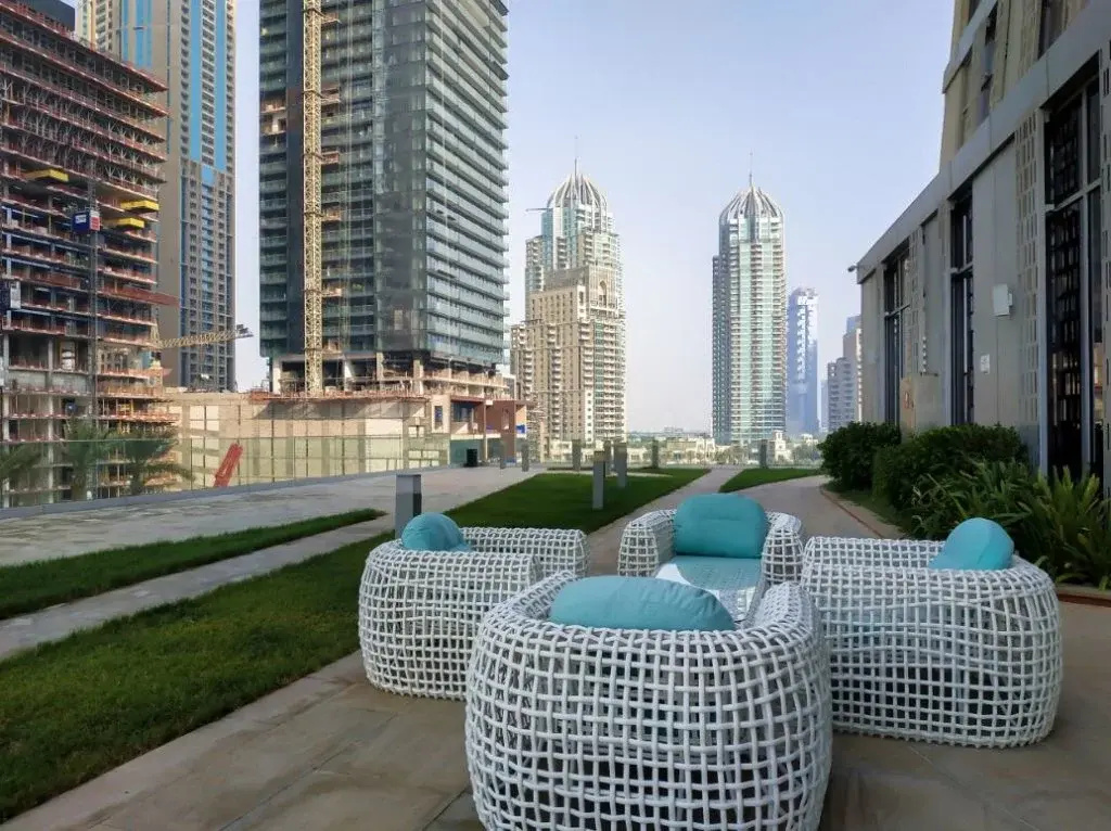 Cayan Tower by Maison Privee