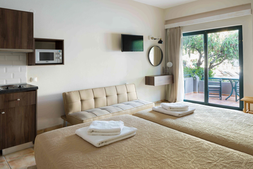 Nireas Hotel
