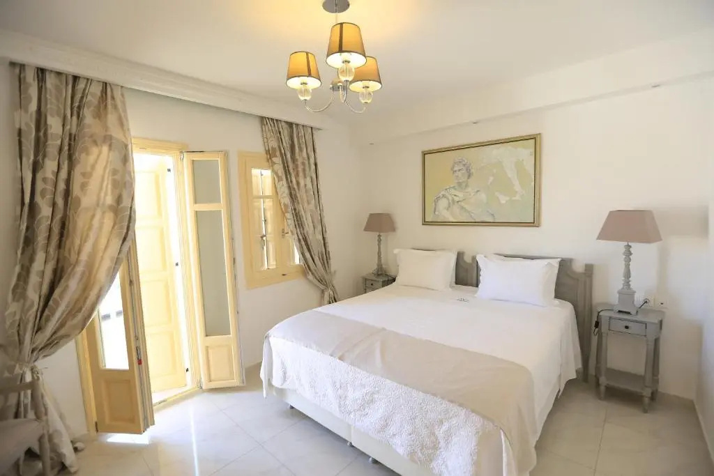 The White Suites
