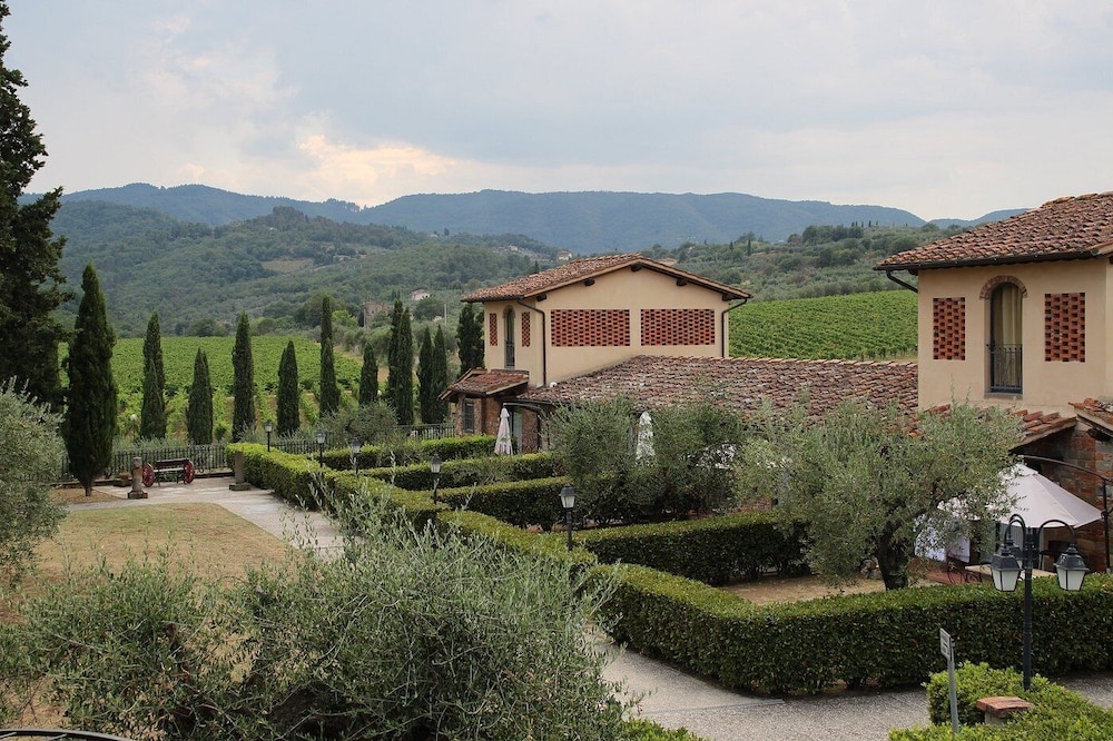 Borgo di Erboli