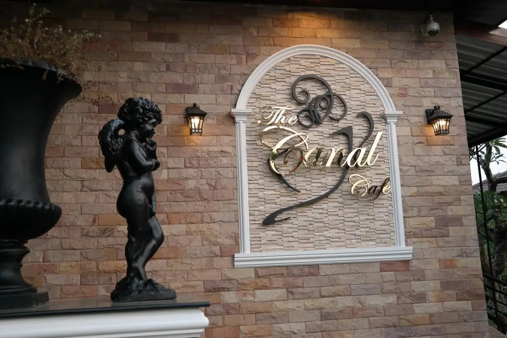 The Canal Garden Resort