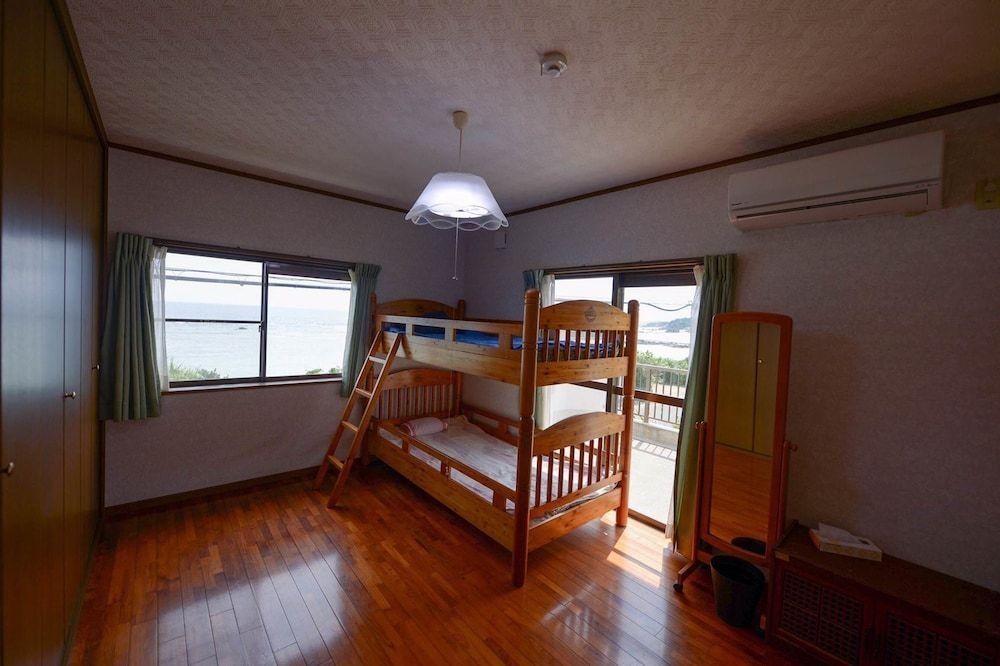 Guesthouse Amami Long Beach
