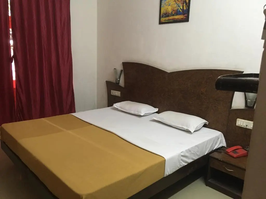 Hotel Ashoka Deluxe