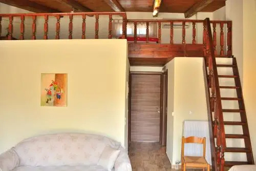 Luxury Suites in Panormo