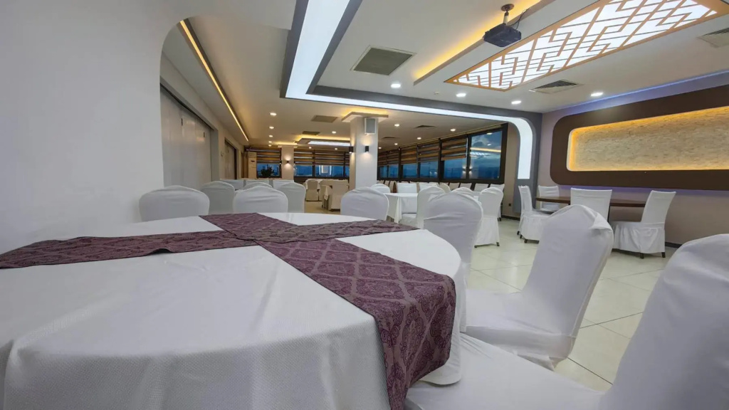 Grand Simay Hotel