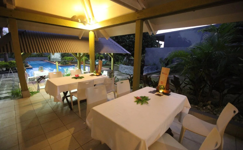 Coconut Palms Resort & Diamond Casino