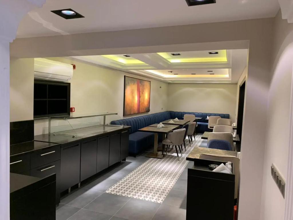 Regency World Hotel