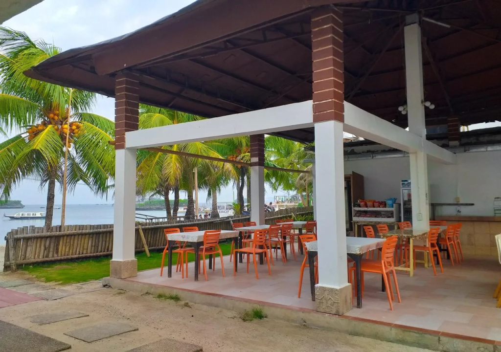 Feliness Resort