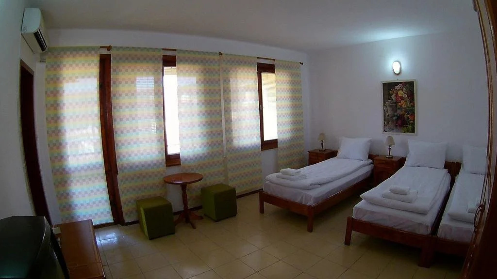 Hotel Alex