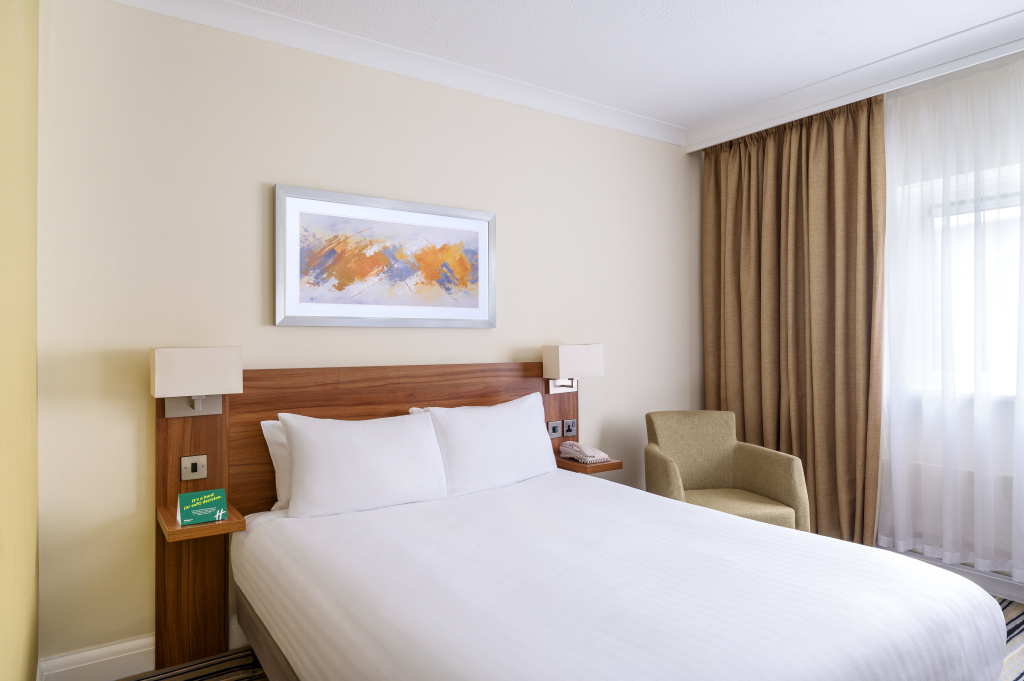 Holiday Inn Ashford Central by IHG