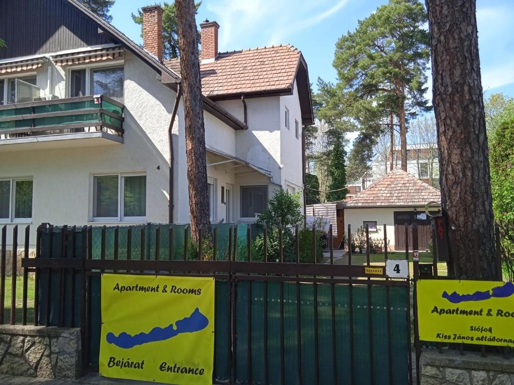Balaton-Lak Apartmanház