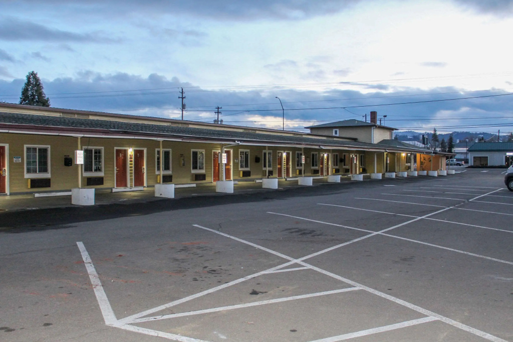 Rodeway Inn Medford South I-5