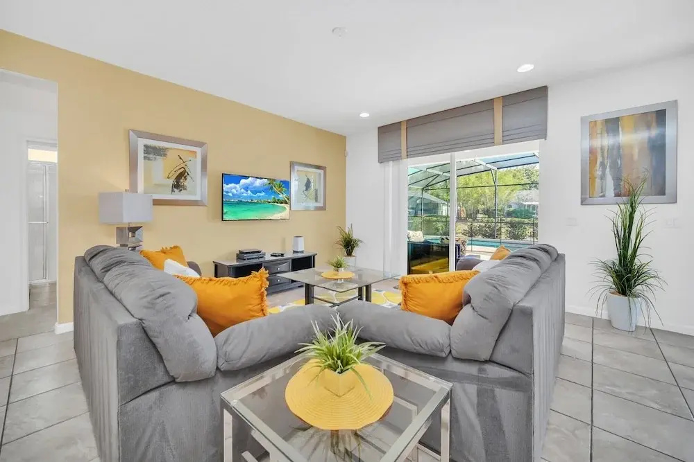 Short Walk From Clubhouse! Wonderful Pool Villa