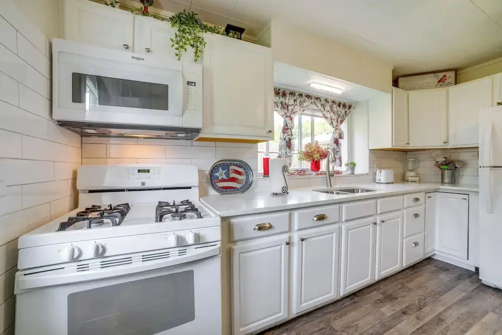 Private Plainfield Retreat w/ Gas Grill + Patio