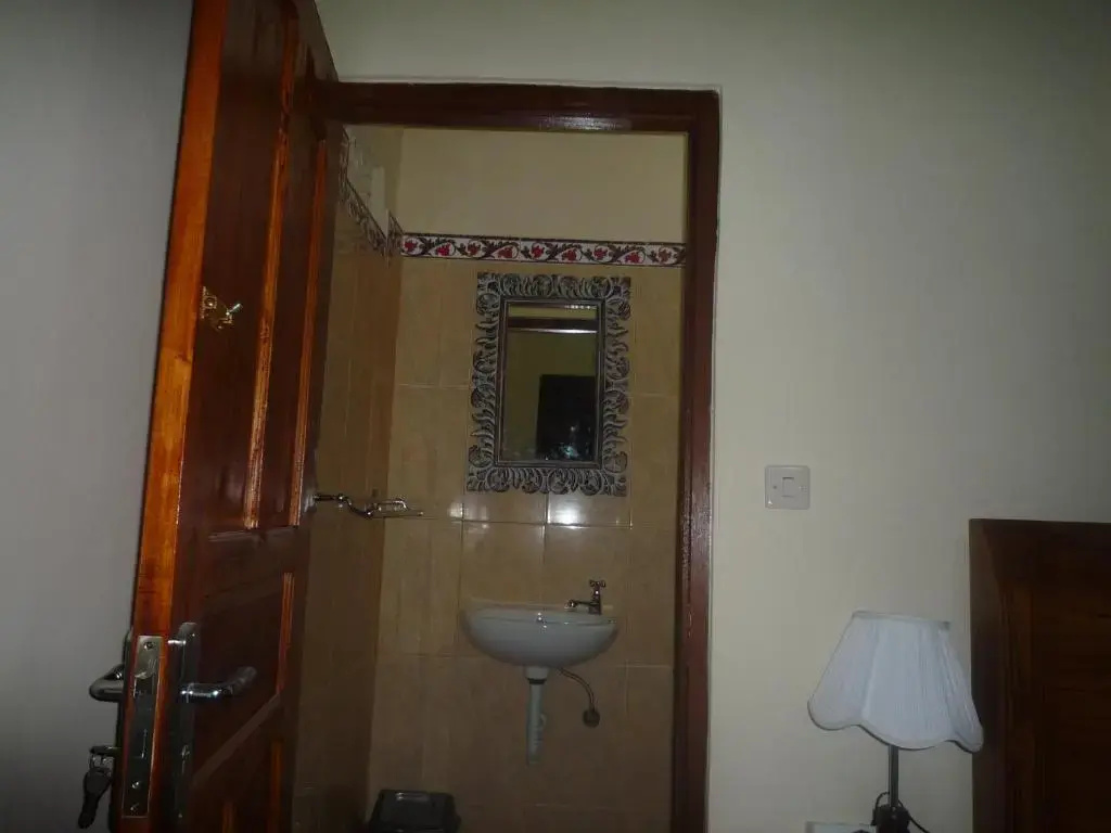 Shindu Home Stay
