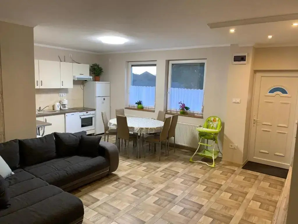 Gázláng Apartman