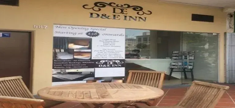 D&E Inn Singapur