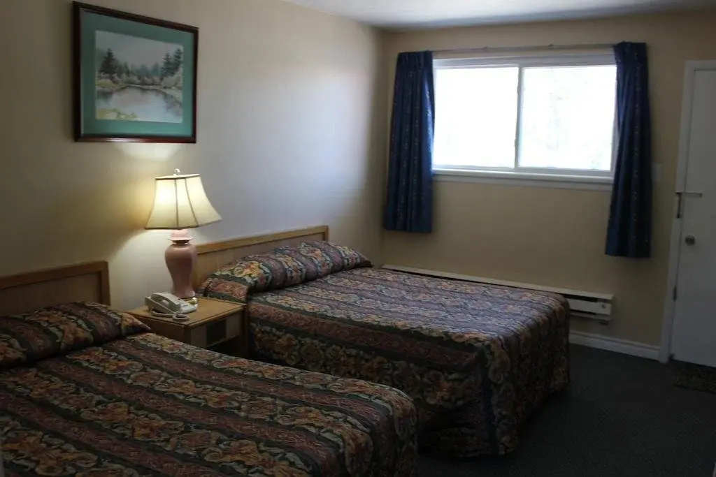 Blue Jay Motel