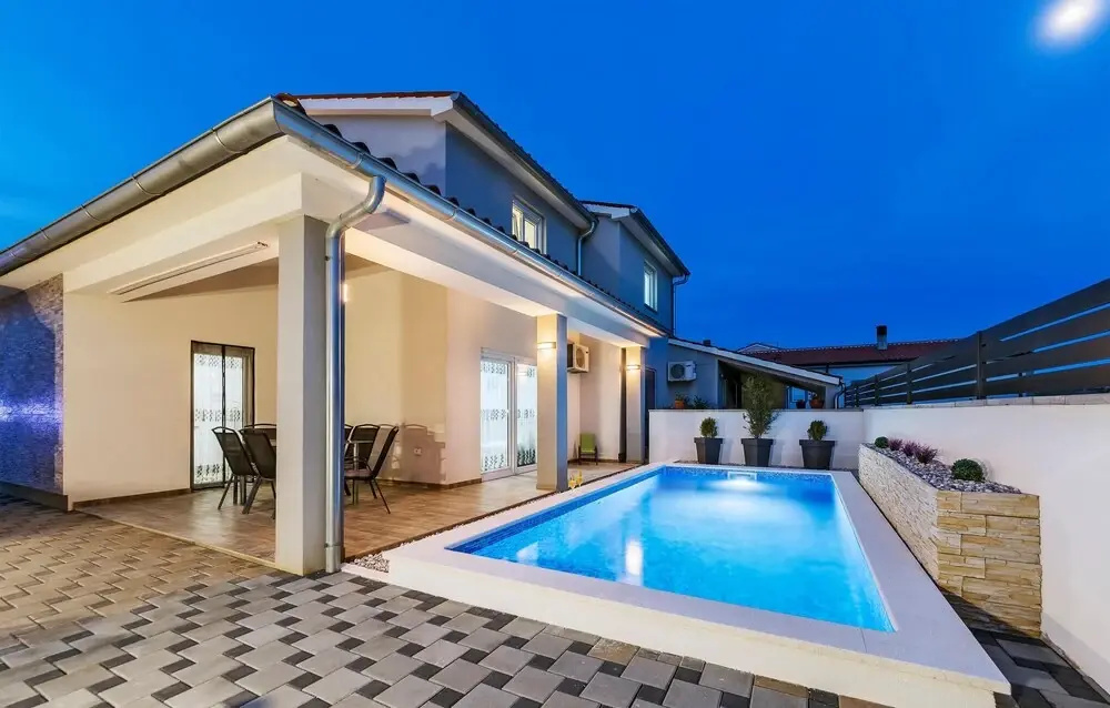 Stunning Home In Skatari With Wifi