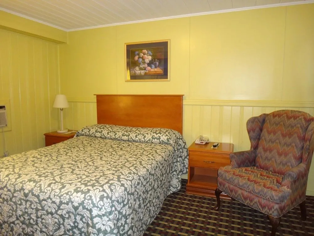Pine Ridge Motel