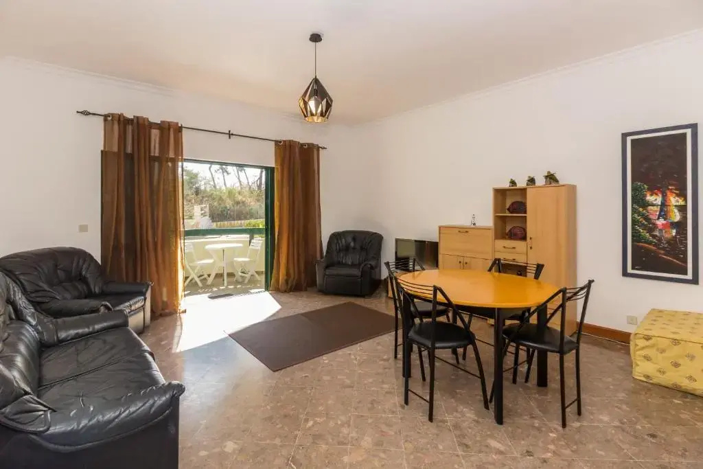 Mira Praia Villa by ALGARVEMANTA