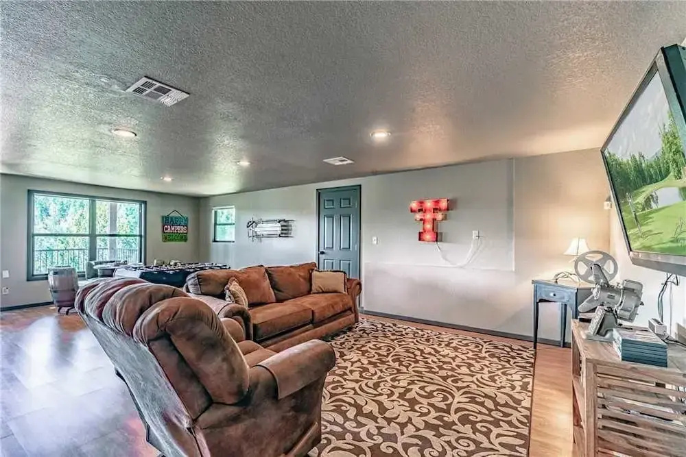 Altitude Adjustment - Three Bedroom Cabin