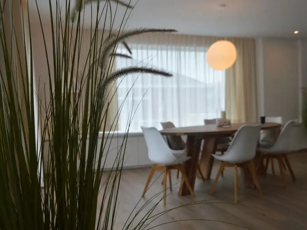 Enticing Holiday Home in Middelkerke near Sea