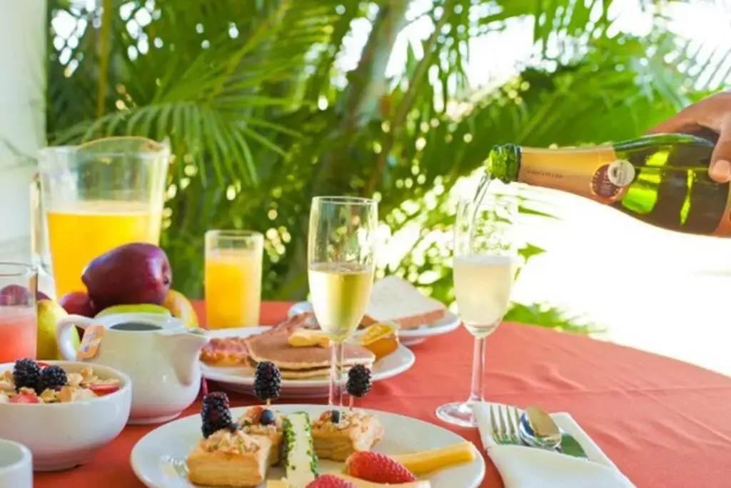 El Tigre Golf Top Rated New 1 BR Apart At Taheima