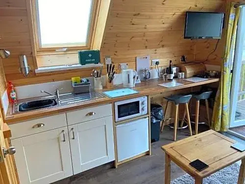 Swan View Lodge - North Uist