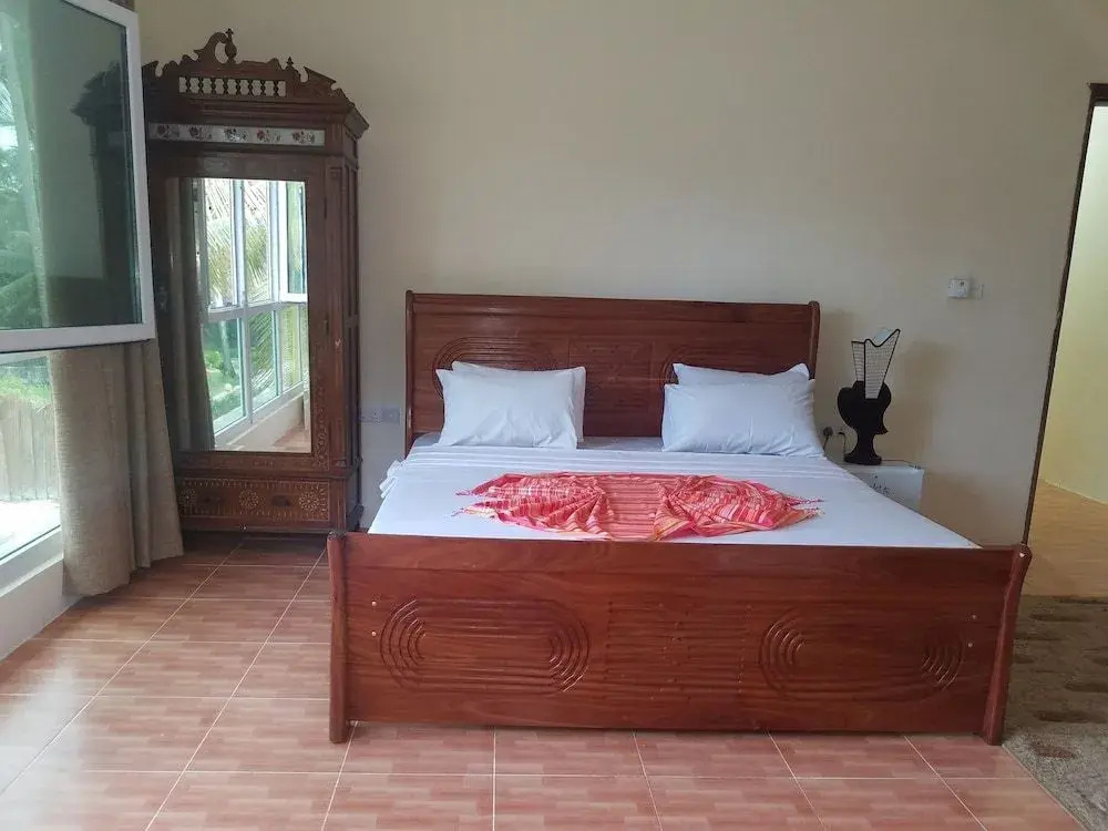 Bwejuu Beach Palm Villa