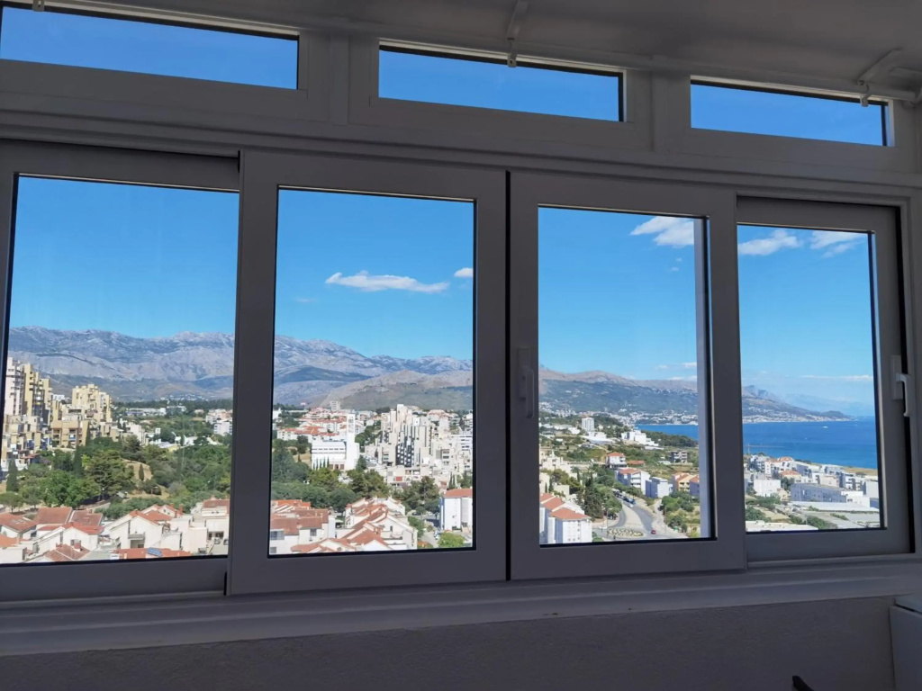 T-star, 2-bedroom apartment with magnificent beach view