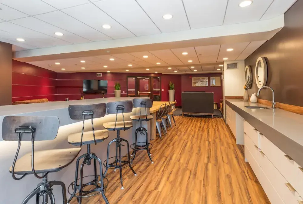Global Luxury Suites Fenway