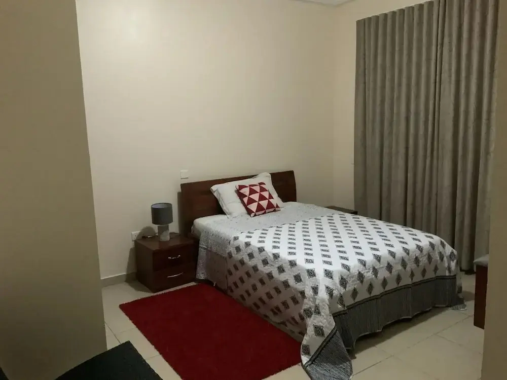 Charming 3-bed Apartment Airport Residential Accra