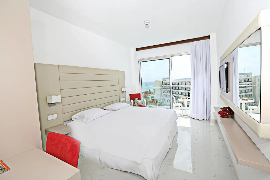 Tsokkos Protaras Hotel