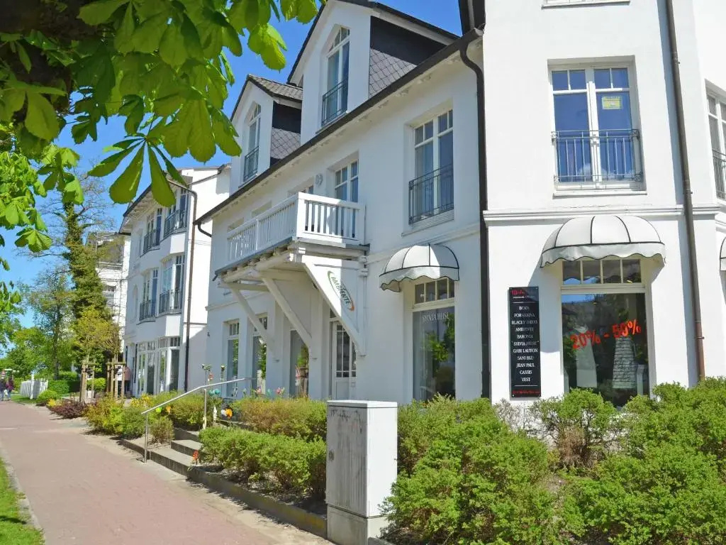 Villa Saxonia - WG 13 mit Wintergarten, strandnah